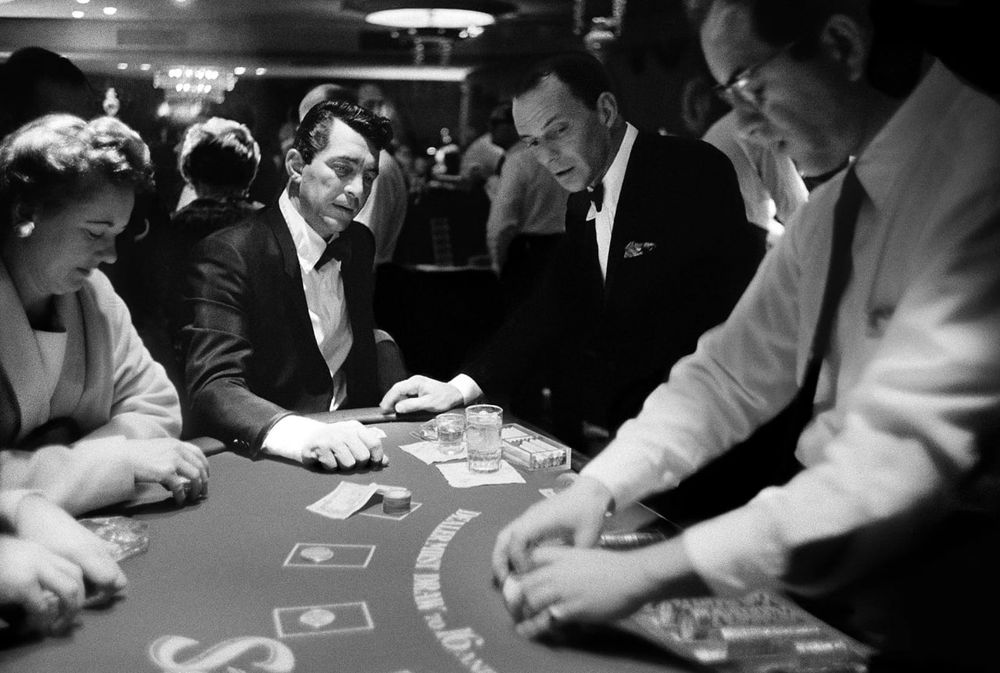 HHpoker俱乐部客户微信